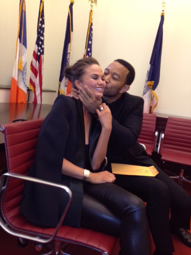 Chrissy Teigen John Legend Got Married Before Italian Ceremony E Online